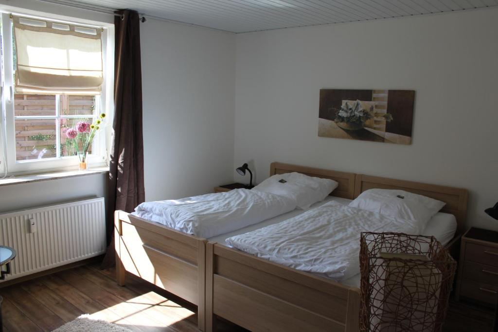 Land-Gut-Hotel Westerkrug Wanderup Habitación foto
